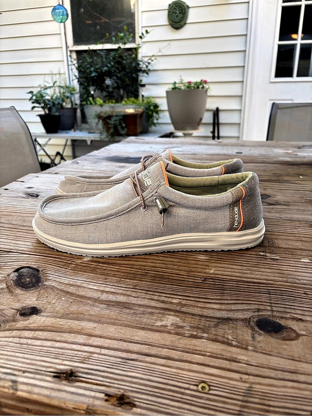 Hey Dude Wally Free Sahara Men’s Size 15 Gray Canvas Lightweight Loafers Shoes